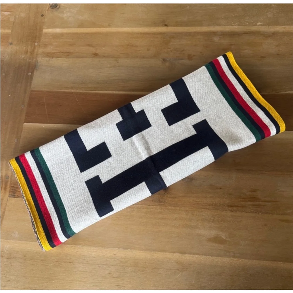 Tommy Hilfiger Blanket Throw White Navy One Size